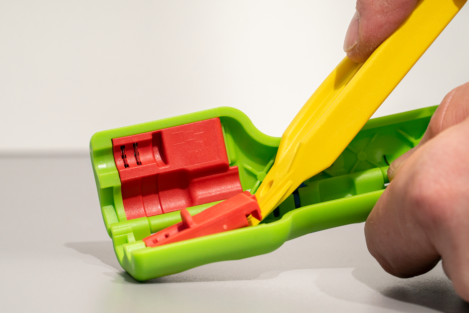 Coax-Stripper No 1 F Plus Green Line - suitable for F-screw connectors  | Stripping tools made from up to 97% renewable raw materials I for skinning and stripping coaxial cables incl. untwisting aid