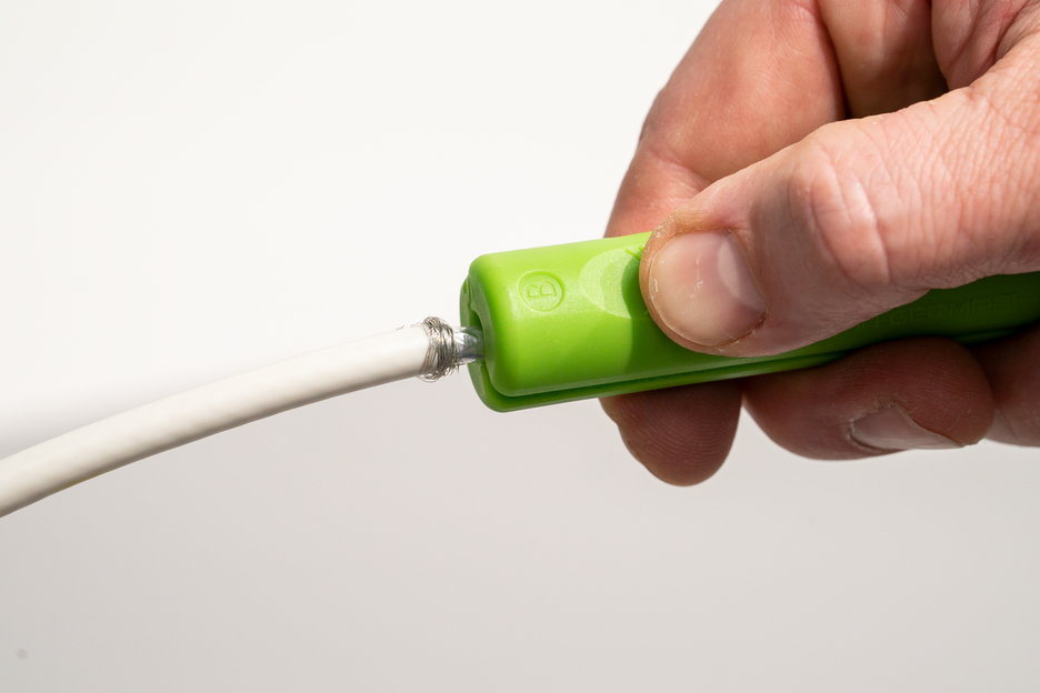 Coax-Stripper No. 2 Green Line | Stripping tools made from up to 97% renewable raw materials I for skinning and stripping coaxial cables I working range 4,8 - 7,5 mm Ø