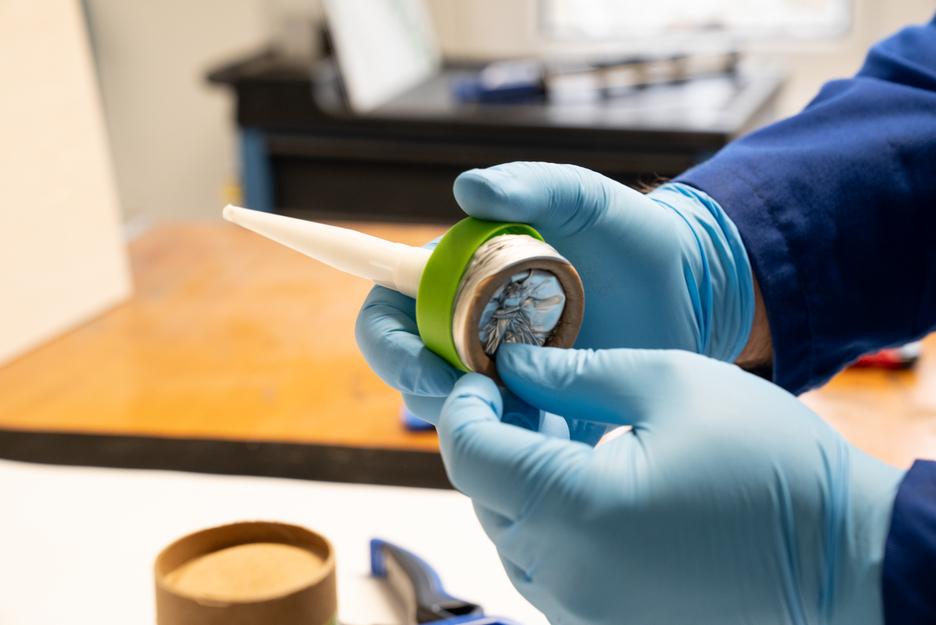 WEICON Green Tube Assembly Adhesive | powerful universal adhesive for indoor and outdoor use