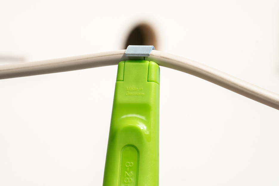 Cable Stripper No. 8-27 Green Line | Stripping tools made from up to 97% renewable raw materials I working range 8 - 28 mm Ø