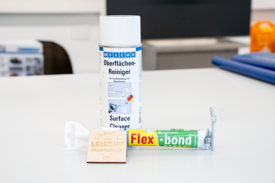 Surface Cleaner | for the pretreatment of bonding surfaces