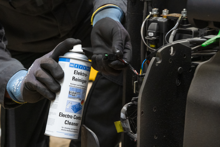 Electro Contact Cleaner | cleaner for electrotechnical or mechanical components