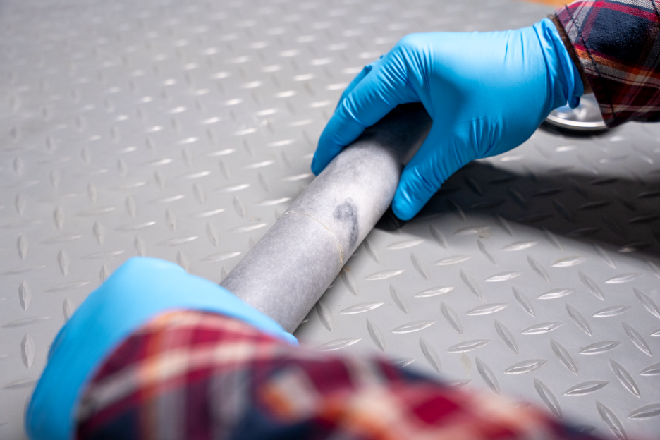 Easy-Mix S 50 | High-temperature resistant epoxy resin adhesive for fast repair and maintenance work