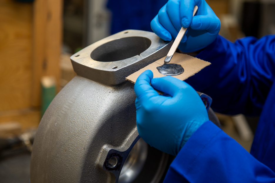 Aluminium Minute Adhesive | Liquid metal epoxy resin adhesive