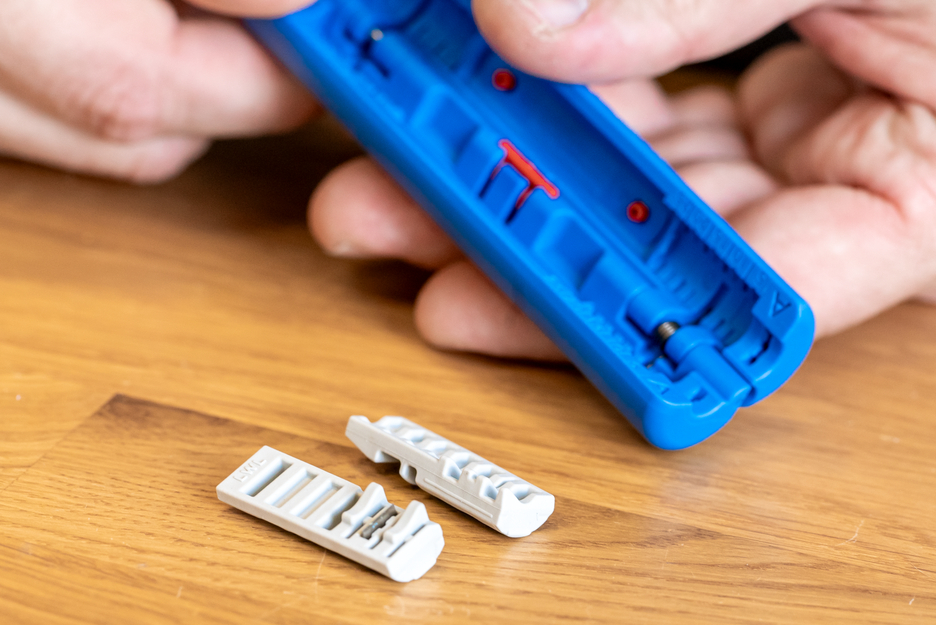 LWL Fibre Tube No. 2 | Tool for stripping special buffer tubes on fibre optic cables